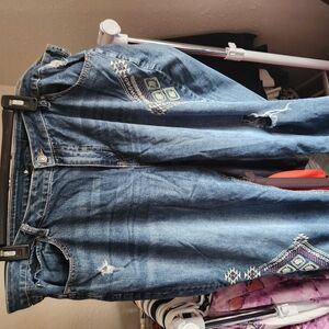 Women's Blue Embroidered Jean Capris